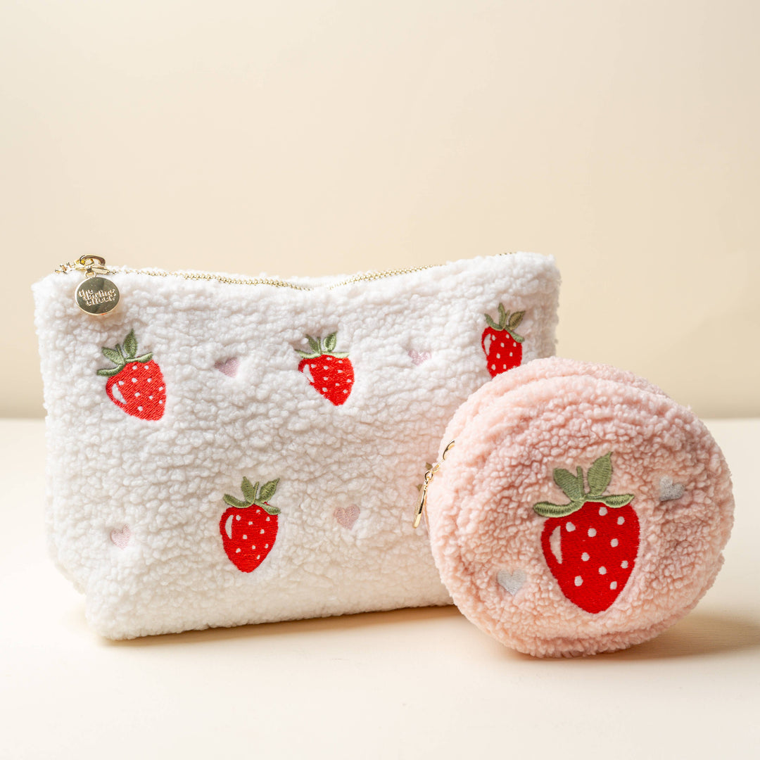 MINI STRAWBERRY POUCH The Darling Effect Bath & Body MINI STRAWBERRY POUCH Bonjour Fete - Party Supplies