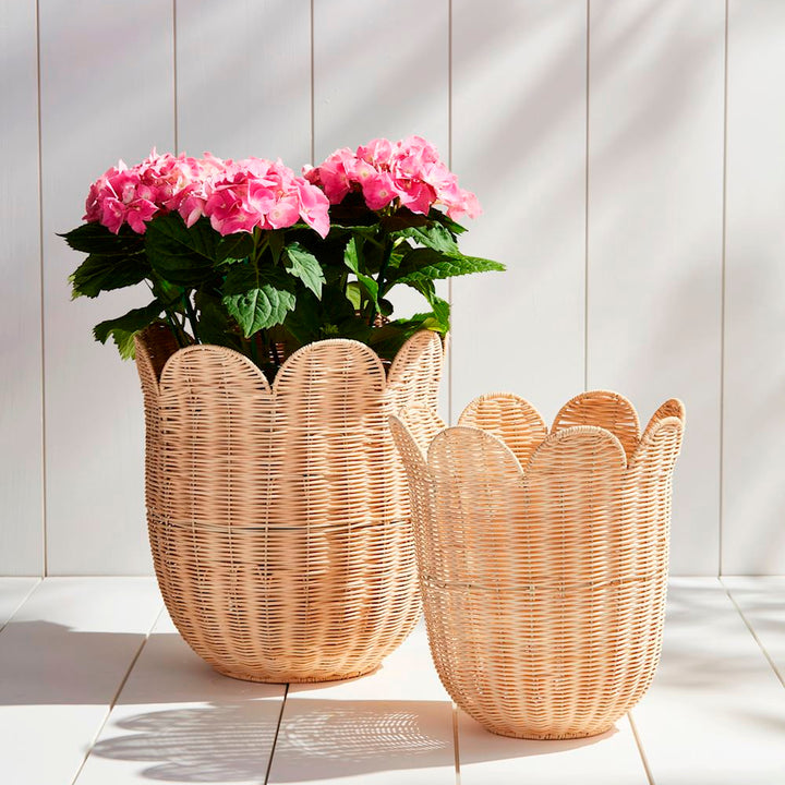 SCALLOP WICKER BASKET SET Mud Pie Easter Home SCALLOP WICKER BASKET SET Bonjour Fete - Party Supplies