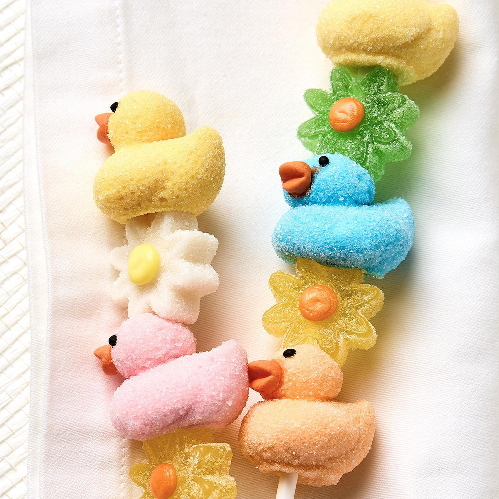 DUCKS & DAISIES MARSHMALLOW LOLLIPOP Two's Company Easter Candy DUCKS & DAISIES MARSHMALLOW LOLLIPOP Bonjour Fete - Party Supplies