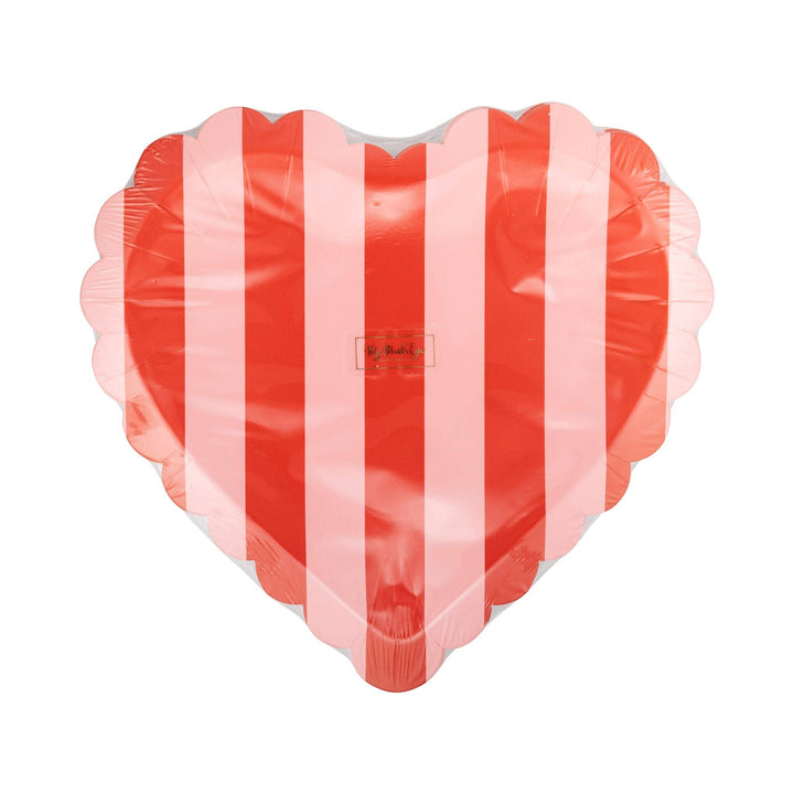 VAL1140 - Scalloped Striped Heart Plate My Mind’s Eye VAL1140 - Scalloped Striped Heart Plate Bonjour Fete - Party Supplies