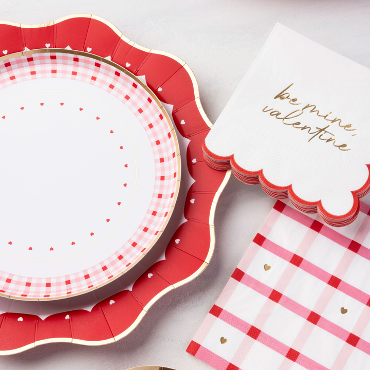 ELEGANT VALENTINE DINNER PLATES Bonjour Fete Plates ELEGANT VALENTINE DINNER PLATES Bonjour Fete - Party Supplies