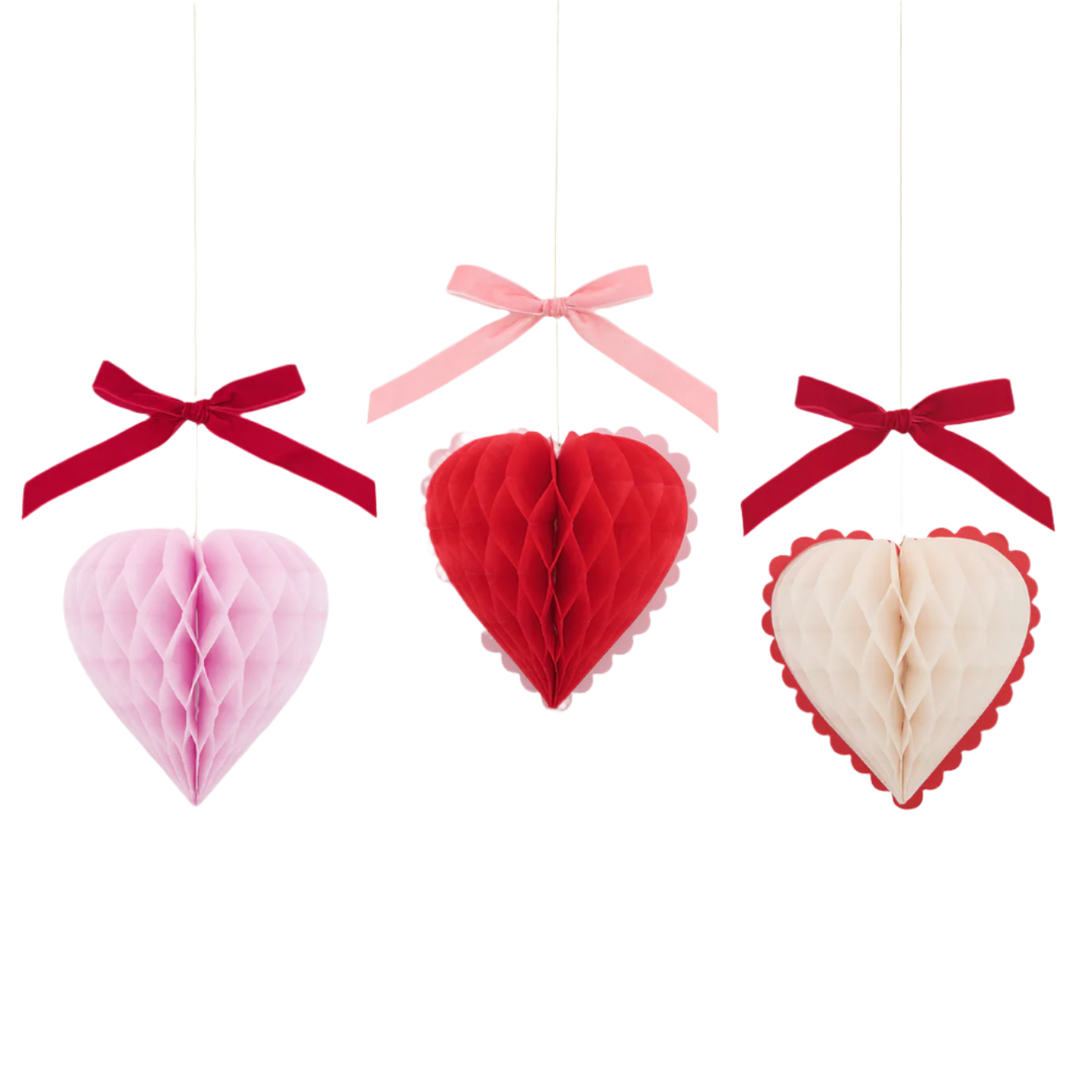 HONEYCOMB HEART HANGING DECORATIONS Meri Meri Hanging Decorations HONEYCOMB HEART HANGING DECORATIONS Bonjour Fete - Party Supplies