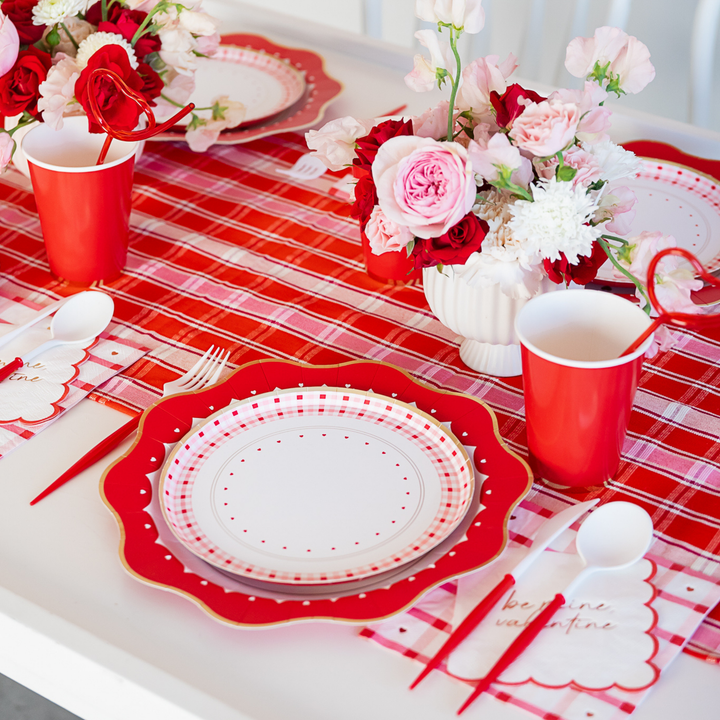 CHERRY RED SIGNATURE CUPS Bonjour Fete Cups CHERRY RED SIGNATURE CUPS Bonjour Fete - Party Supplies