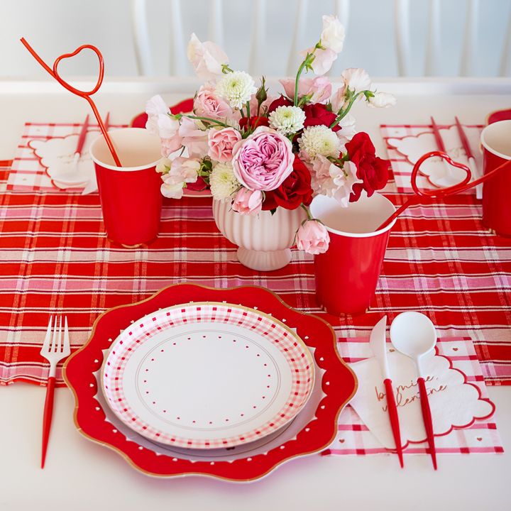 RED HEART VALENTINE'S DAY PARTY STRAW