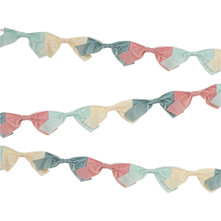 PASTEL VELVET BOW GARLAND Meri Meri Garlands & Banners PASTEL VELVET BOW GARLAND Bonjour Fete - Party Supplies