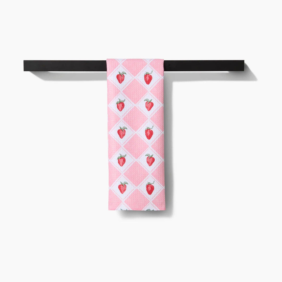 Vera Strawberries Tea Towel Geometry Vera Strawberries Tea Towel Bonjour Fete - Party Supplies