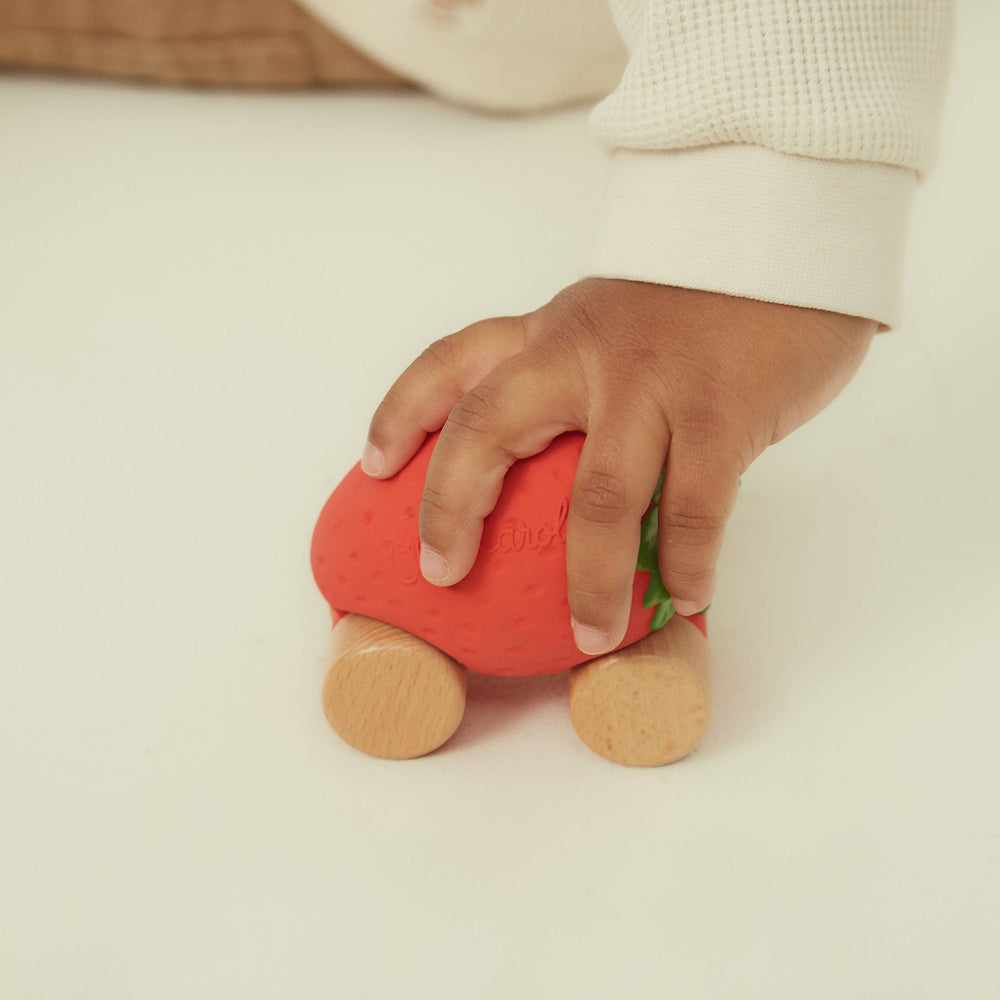 Sweetie the Strawberry Baby Car Oli & Carol Sweetie the Strawberry Baby Car Bonjour Fete - Party Supplies