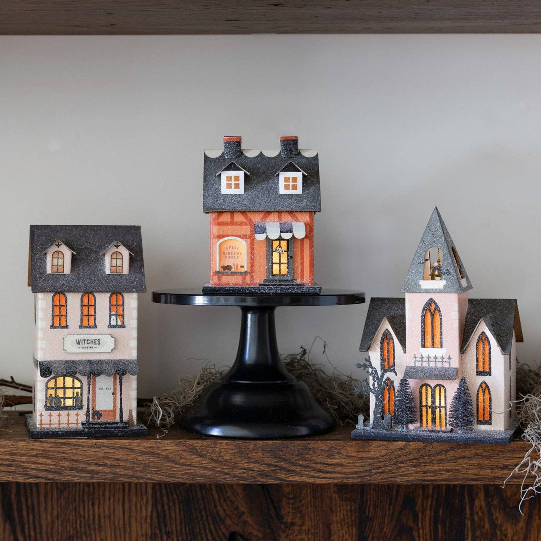 WITCHES BREWING HAUNTED VILLAGE HOUSE My Mind’s Eye Halloween Home Decor Bonjour Fete - Party Supplies