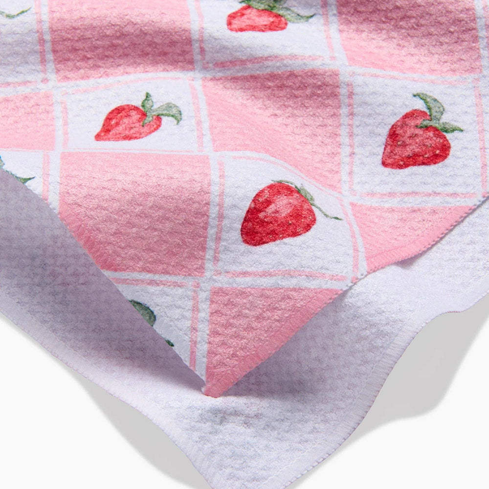 Vera Strawberries Tea Towel Geometry Vera Strawberries Tea Towel Bonjour Fete - Party Supplies