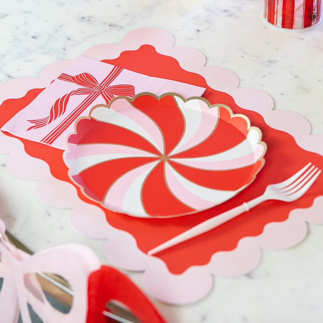 CHRISTMAS PEPPERMINT CANDY SMALL SCALLOPED PLATES Bonjour Fete Plates CHRISTMAS PEPPERMINT CANDY SMALL SCALLOPED PLATES Bonjour Fete - Party Supplies