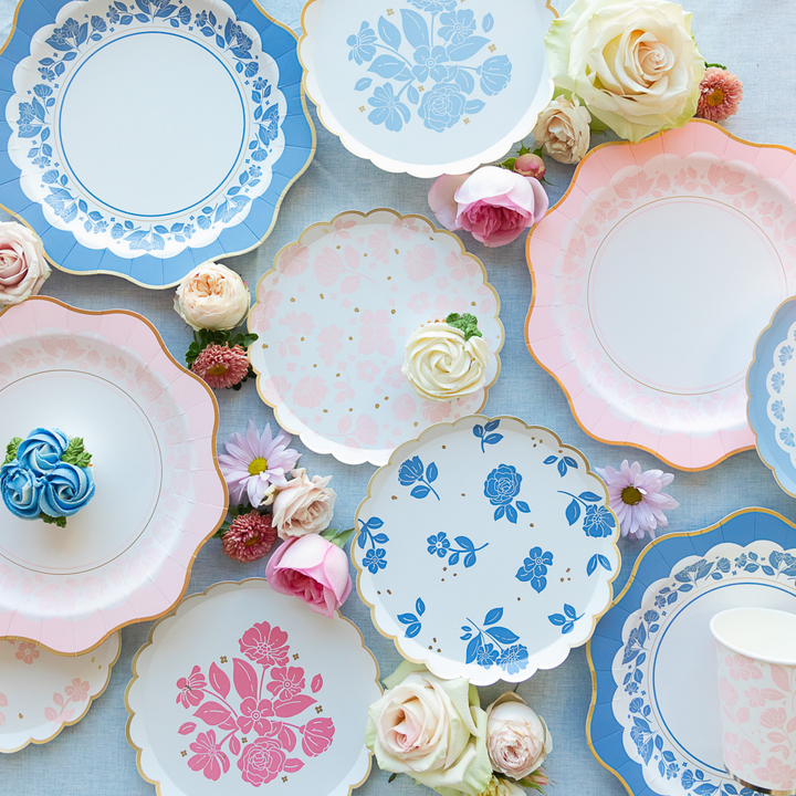 BELLE BLUE ELEGANT FLORAL DESSERT PLATES Bonjour Fete Plates BELLE BLUE ELEGANT FLORAL DESSERT PLATES Bonjour Fete - Party Supplies