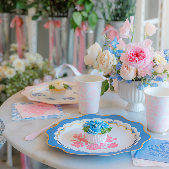 BELLE BLUE ELEGANT FLORAL DINNER PLATES Bonjour Fete Plates BELLE BLUE ELEGANT FLORAL DINNER PLATES Bonjour Fete - Party Supplies