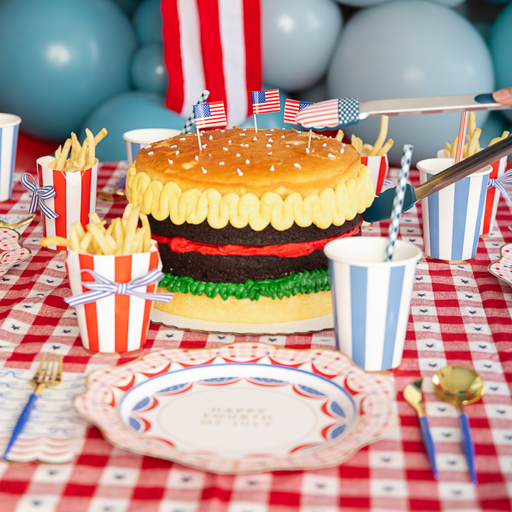 RED GINGHAM 4TH OF JULY DINNER PLATES Bonjour Fete Plates RED GINGHAM 4TH OF JULY DINNER PLATES Bonjour Fete - Party Supplies