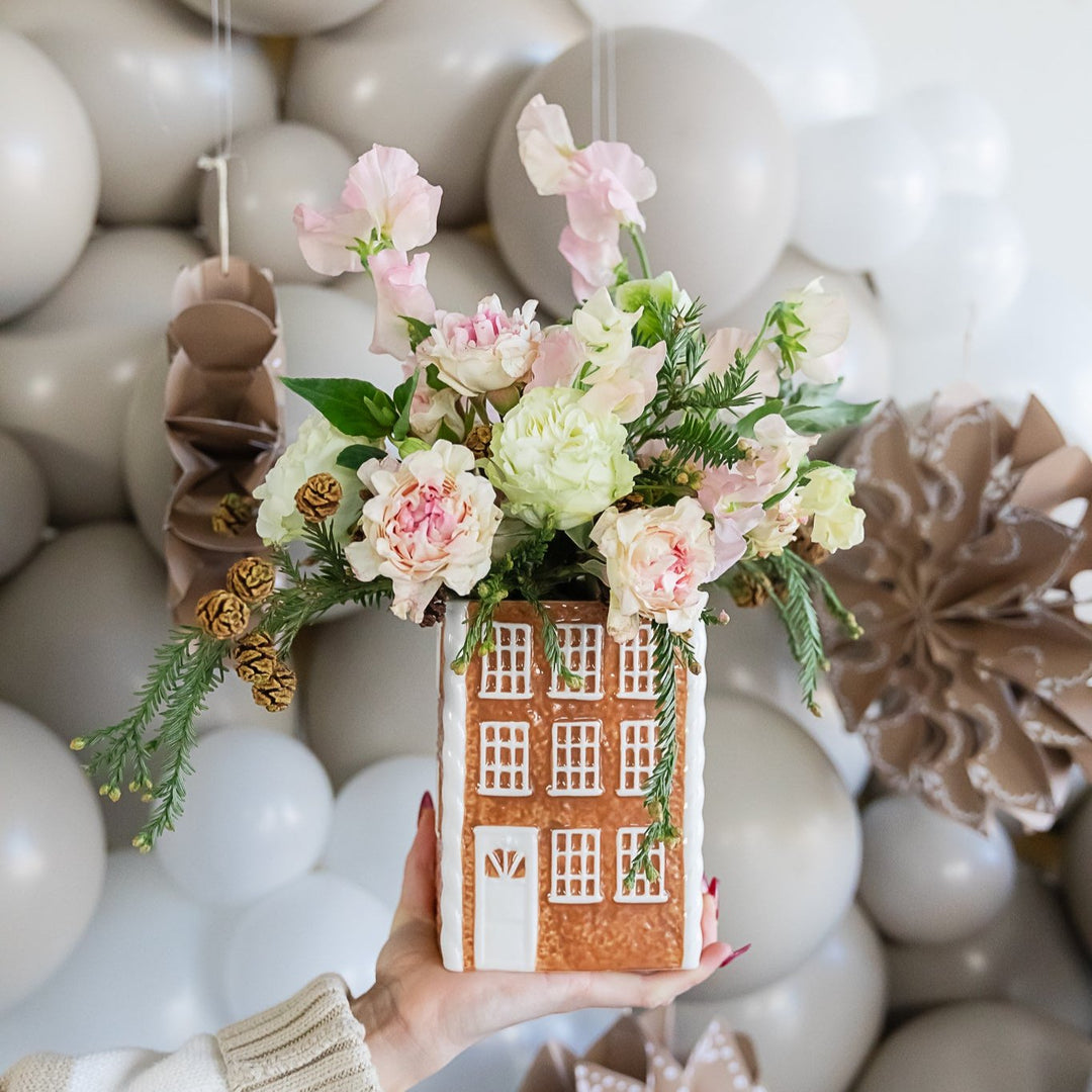 GINGERBREAD TOWNHOME JAR December Diamonds Christmas Holiday Kitchen & Entertaining GINGERBREAD TOWNHOME JAR Bonjour Fete - Party Supplies