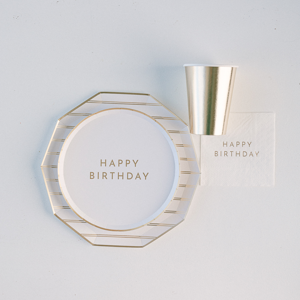 WHITE & GOLD SIGNATURE HAPPY BIRTHDAY SMALL PLATES Bonjour Fete Plates WHITE & GOLD SIGNATURE HAPPY BIRTHDAY SMALL PLATES Bonjour Fete - Party Supplies