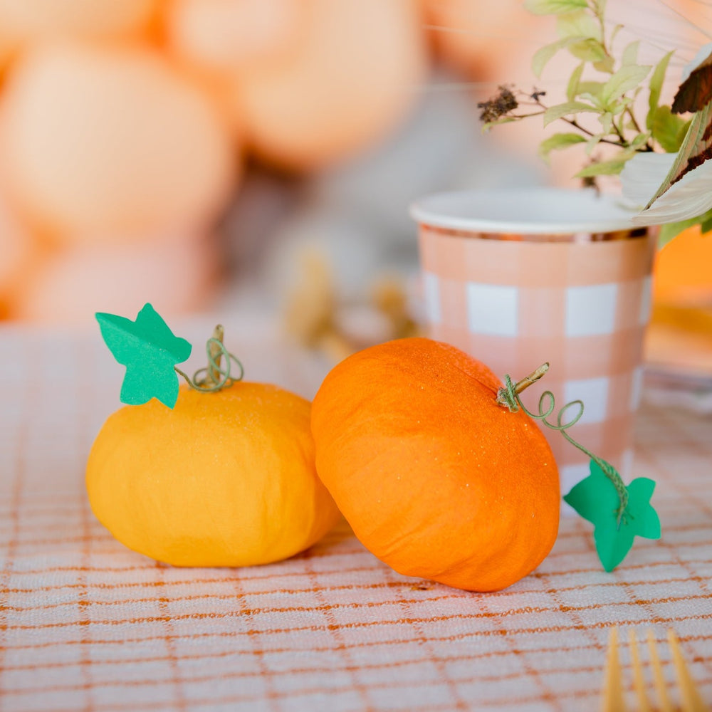 MINI PUMPKIN SURPRIZE BALL TOPS Malibu Bonjour Fete - Party Supplies